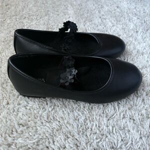 🎆🎇3for$9 EUC Sonoma Black Kids Flats with Floral Strap
